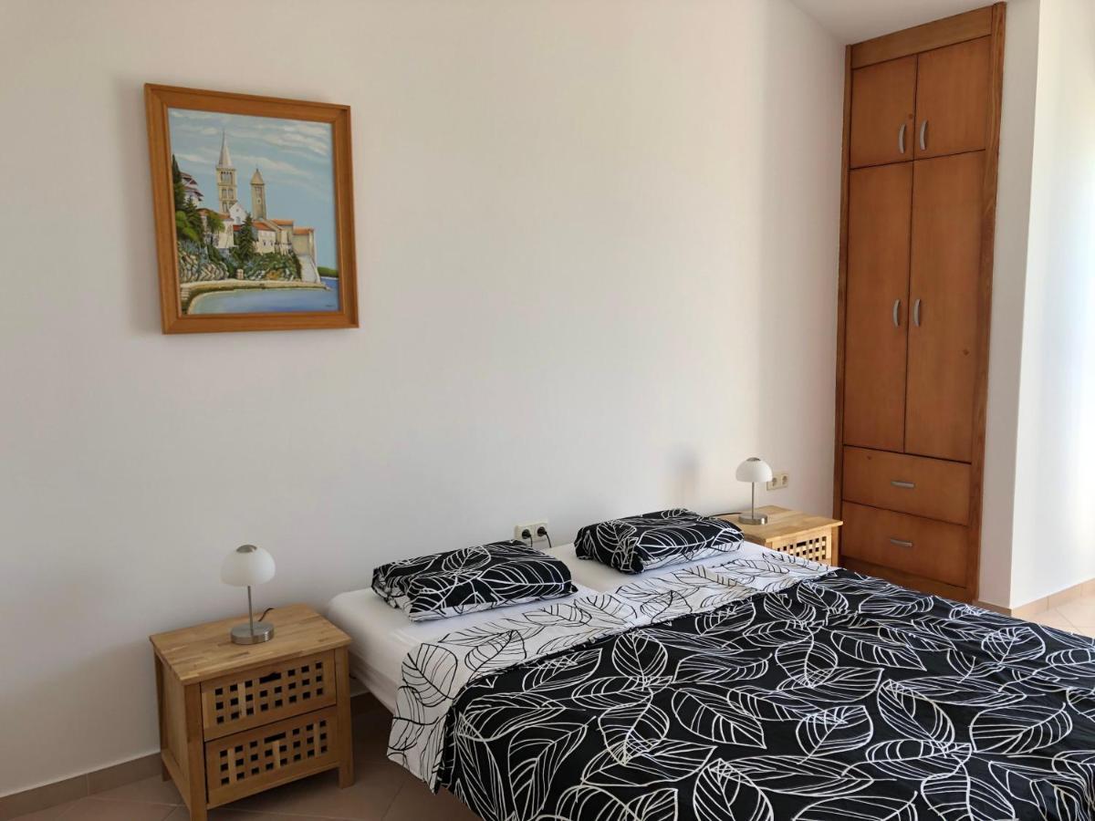 Apartments Delfini 스베티필립아이자코브 외부 사진
